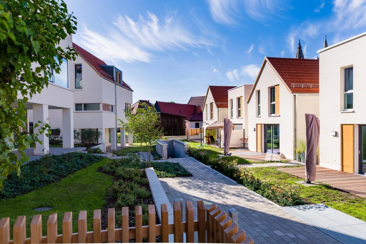 Gaestehaus Brunnenkunst - Exklusiv Wohnen Im Herzen Der Stadt Arnstadt Bagian luar foto