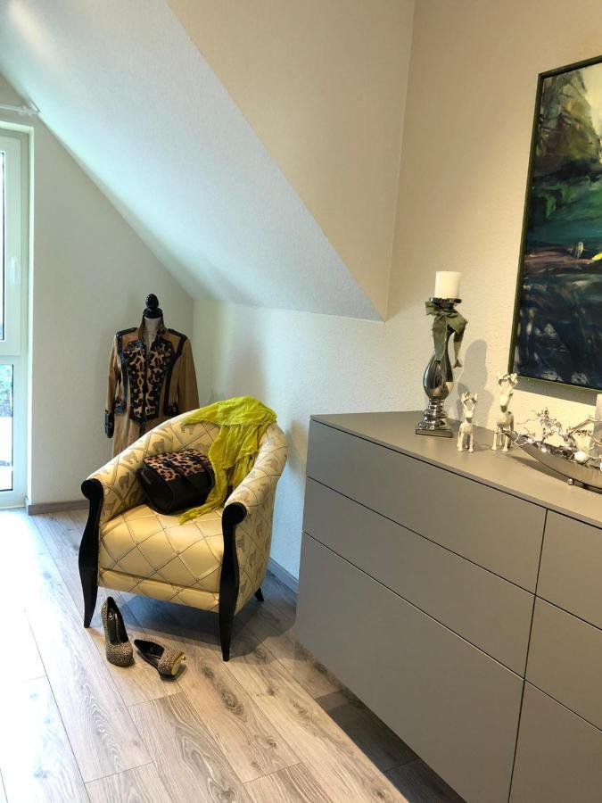 Gaestehaus Brunnenkunst - Exklusiv Wohnen Im Herzen Der Stadt Arnstadt Bagian luar foto